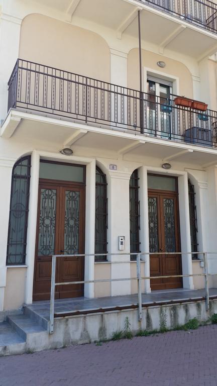 Savonaamare Vila Exterior foto